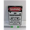Image 1 : No Trespassing Sign 12" x 8"