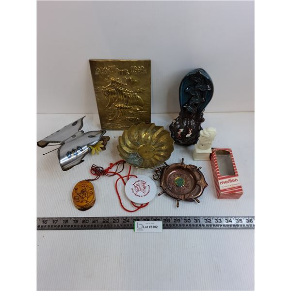 Vintage Metal/Ceramic Wall/Table Decor/Souvenirs