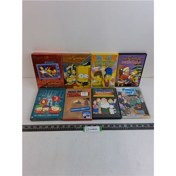 (8) DVDs/Sets (Simpsons, Family Guy, South Park - Incomplete)