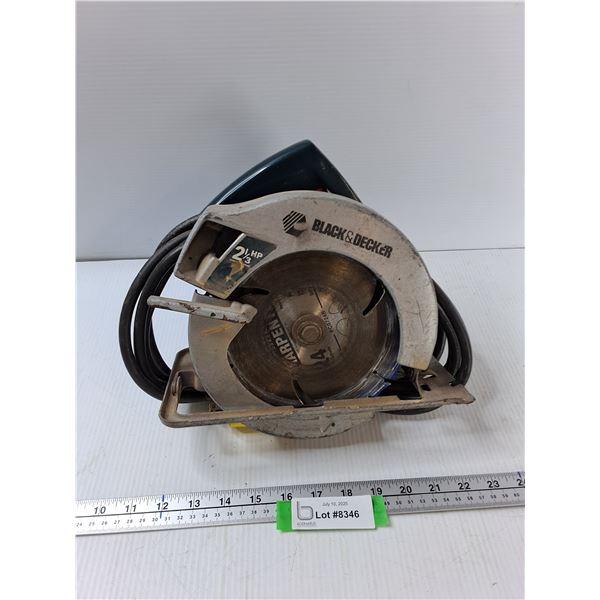 Black & Decker Circular Saw - Turns On