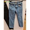 Image 3 : (2) Denim Jeans - Size 32