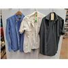 Image 1 : (3) Button Up Shirts - Size XL