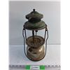 Image 1 : Vintage Coleman Kerosene Lamp