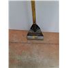 Image 2 : 48" Roofing Tool - PICK UP
