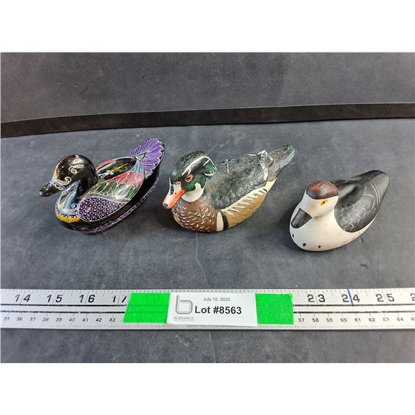 (3) Duck Decorations