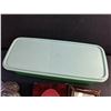 Image 3 : Tupperware Container with Lid, Wall Decor and Deluxe Antique Style Photo Frame