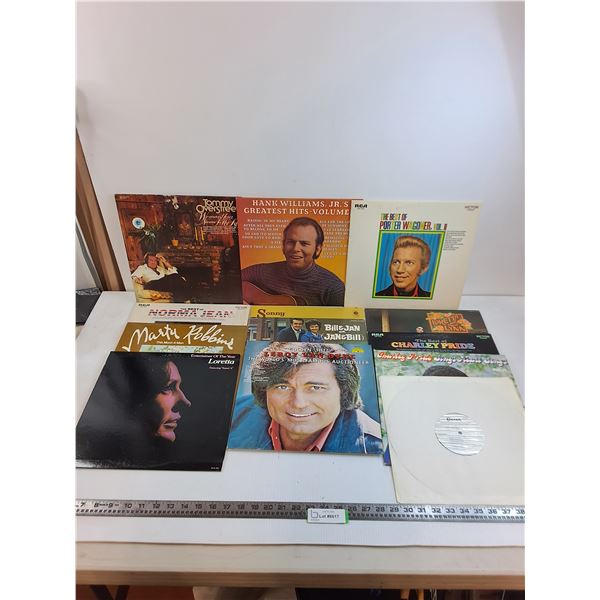 (13) Mostly Vintage Records (Porter Wagoner, Charley Pride, Marty Robbins)
