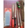 Image 3 : Carpenter Tools A