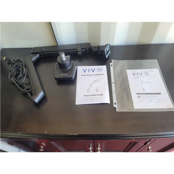 V.I.V.O Single Monitor Desk Mount A