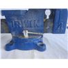 Image 2 : Irvin Bench Vise B