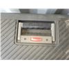 Image 6 : Rubbmaid Tool Box B
