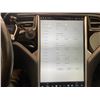 Image 52 : 0F -- 2015 TESLA S MODEL 70D, BEIGE, 221722 KMS, ALL WHEEL DRIVE,  REBUILT STATUS