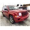 Image 8 : 2009 JEEP PATRIOT, RED, 207838 KMS, 4X4,  NO DESIGNATIONS