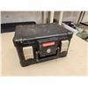 Image 1 : 447 -- HONEYWELL FIREPROOF SAFE BOX