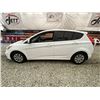 Image 23 : 2015 HYUNDAI ACCENT, WHITE, 119393 KMS, FRONT WHEEL DRIVE,  REBUILT STATUS