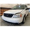 Image 2 : 2004 FORD FREESTAR, WHITE, 203771 KMS, FRONT WHEEL DRIVE