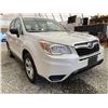 Image 8 : 2014 SUBARU FORESTER, WHITE, 182764 MILES KMS, ALL WHEEL DRIVE