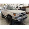 Image 8 : 1999 TOYOTA 4RUNNER, WHITE, 443521 KMS, 4X4,  NO DESIGNATIONS