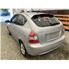 Image 21 : 2007 HYUNDAI ACCENT, SILVER, 215909 KMS, FRONT WHEEL DRIVE, "NO RESERVE!!!"