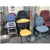 Image 1 : Aprox. 11 Assorted Office Chairs