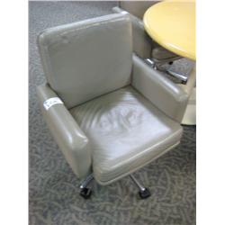 Skali Durante Lt Brwn Leather Tilter Chair