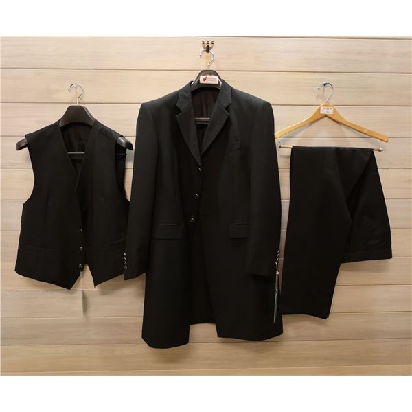 Black Tuxedo w/ Jacket, Vest & Pants, MRS8 Size L