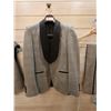 Image 3 : Gray Tuxedo w/ Jacket, Vest & Pants, AU63 Size M