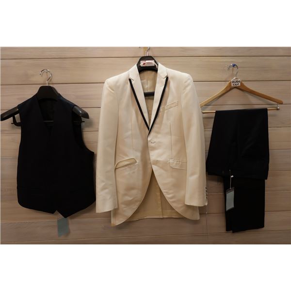 White Tuxedo w/ Jacket, Vest & Pants, AU64 Size YAM (chest 101cm, waist 75cm)