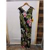 Image 8 : Qty 2 Sleeveless Shannon Marie Floral Dresses Size Small