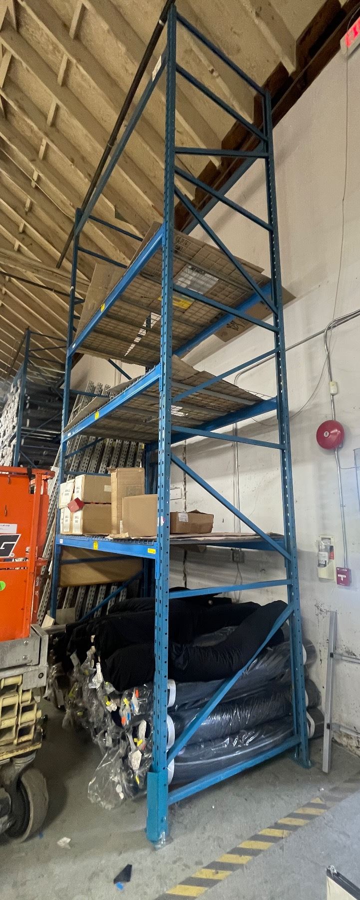 Home Racking 8ft Warehouse racking - 2 verticals / 8 horizontals (approx 102.5