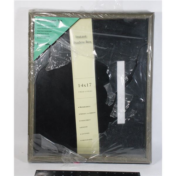 INSTANT SHADOW BOX