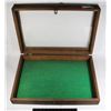 Image 2 : LARGE COLLECTION DISPLAY CASE