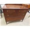Image 2 : Antique Dresser 36'' x 40'' x 20'' Plus Mirror 27'' x 