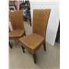 Image 2 : 3 Wicker Dining Room Chairs 