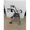 Image 2 : Handy Lite Medi Walker 