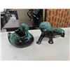Image 2 : 4 Pieces of Blue Mountain Style Pottery 