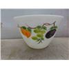 Image 2 : Fireking Mixing Bowl, Crystal Pitcher, Serving Bowl, Cream 