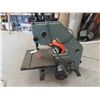 Image 8 : Beaver Band Saw Model 28-540 with Extra Blades 