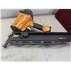 Image 8 : Air Tools: Bostitch Brad Nailer and 28 Degree Wire