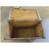 Image 8 : Antique Trunk 32'' x 16'' x 20'' 