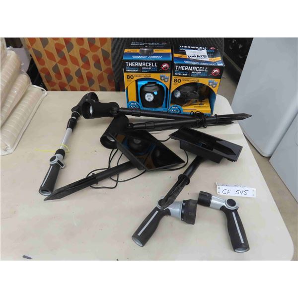 2 Thermacell Zone Mosquito Repellent, 2 Solar Lights & 