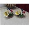 Image 8 : Italian Vintage Capodimonte Vase, 2 Flowers, Blue 