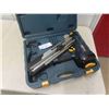 Image 1 : Mastercraft Air Framing Nailer with Case 