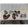 Image 1 : 6 Pairs Rock Related Slippers or Sandals, Mens Size