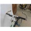 Image 2 : Breeze Variable Speed 25'' Pedal Bike 
