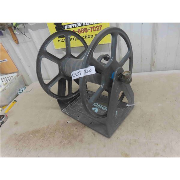 Metal Yardworks Wall Mount Gardem Hose Reel 