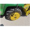 Image 8 : John Deere 318 Hydrostatic Garden Tractor with Hydraulic Lift
