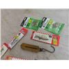 Image 2 : Tackle Fishing Box with Hooks, Lures, Fair Amount New 
