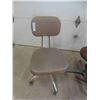 Image 2 : Older Office Chair, Drafting Stool 