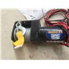 Image 2 : Super Winch It 2000 Winch 